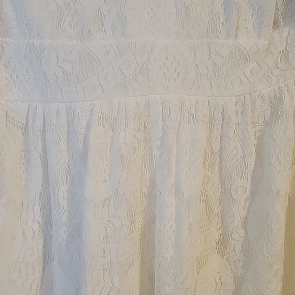 Blu Pepper Ivory Lace Puff Sleeve Dress - Picture 7 of 10